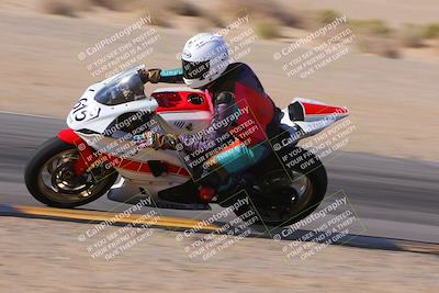 media/Dec-10-2023-SoCal Trackdays (Sun) [[0ce70f5433]]/Turn 9 Inside Set 2 (1115am)/